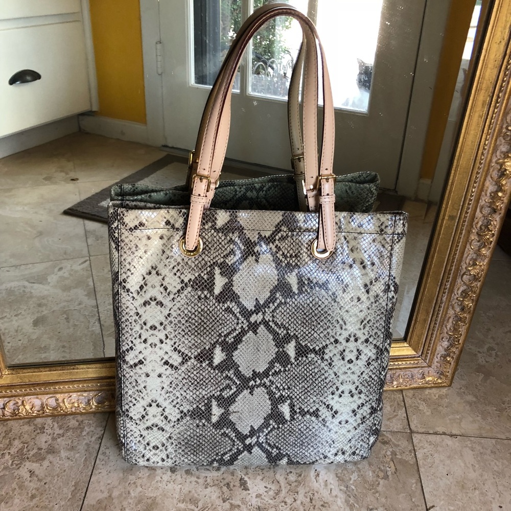 Authentic LARGE Michael Kors Snake Skin Tote Bag - Picture 3 of 5